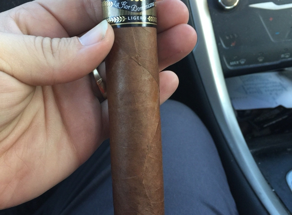 Mickey Blakes Cigar & Golf - Southington, CT