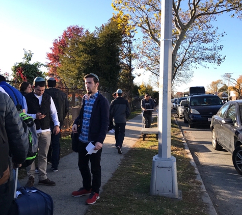 Ohel Chabad Lubavitch - Cambria Heights, NY