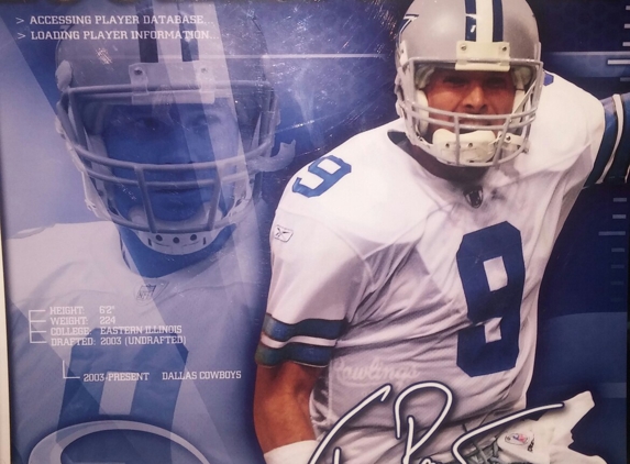 Art Gallery - Bullhead City, AZ. DALLAS COYBOYS PLAYER TONY ROMO #9