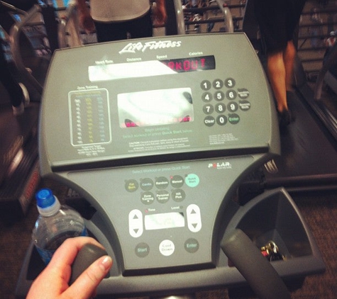 LA Fitness - Boynton Beach, FL