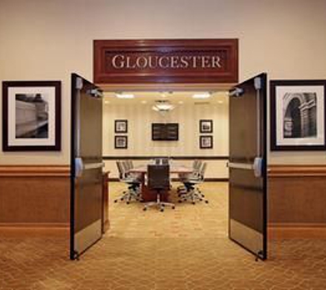 DoubleTree by Hilton Hotel Newark Airport - Newark, NJ