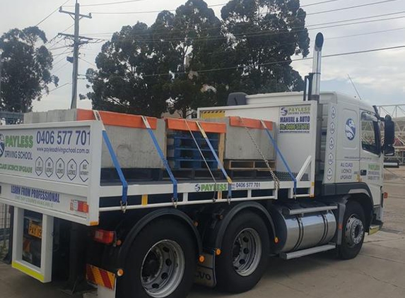 Payless Truck Driving School - Kogarah, NSW. HR truck licence lesson today