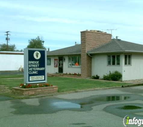 Bridge Street Veterinary Clinic - Brighton, CO