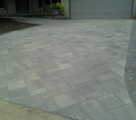 Keener sensenig llc - Newark, DE. driveway with pavers