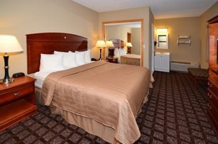 Quality Inn & Suites Northampton- Amherst