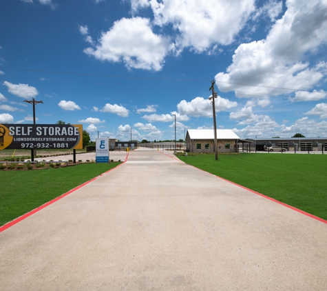 Lion's Den Self Storage - Kaufman, TX