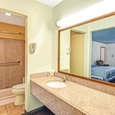 Days Inn by Wyndham Austin/University/Downtown - Motels