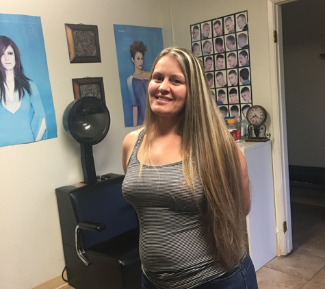 Salon Pus - Antioch, CA. Long hair highlights