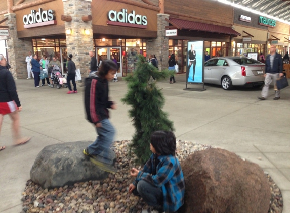 Outlets at the Dells - Baraboo, WI