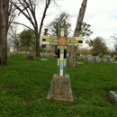 Oakwood Cemetery - Historical Places