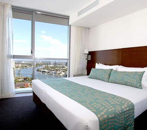 new - Surfers Paradise, QLD