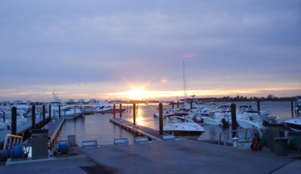 New Port Cove Marina Center - Riviera Beach, FL