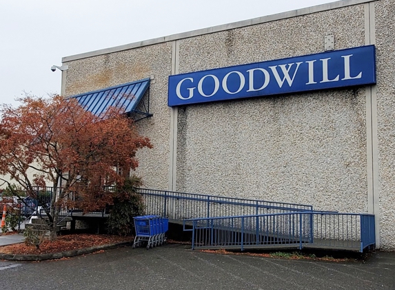 Tukwila Goodwill - Tukwila, WA