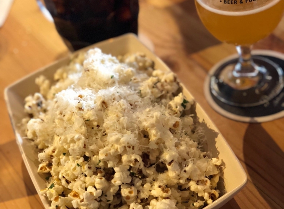 The Bine Beer & Food - Bothell, WA