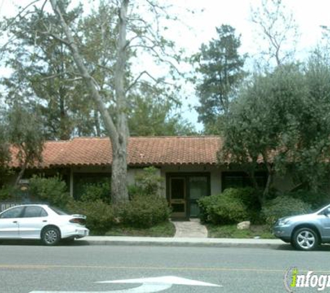 Calabasas Dermatology Center - Calabasas, CA