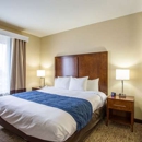 Comfort Inn & Suites Airport - Motels