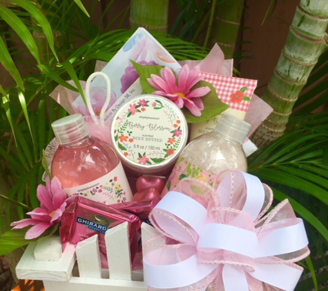 Gift Baskets By Design SB, Inc. - West Palm Beach, FL. Custom Pamper Me