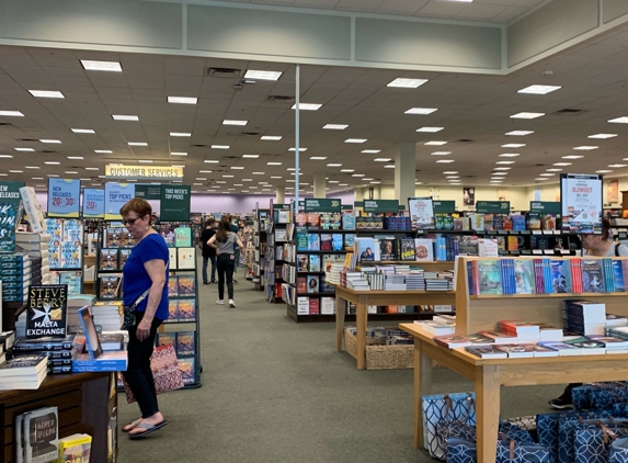 Barnes & Noble Booksellers - Cedar Hill, TX