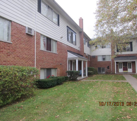 Forest Ridge Apartments - Rochester, MI