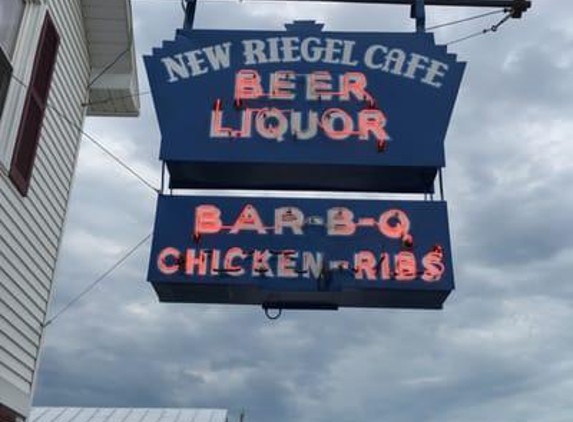 New Riegel Cafe - New Riegel, OH