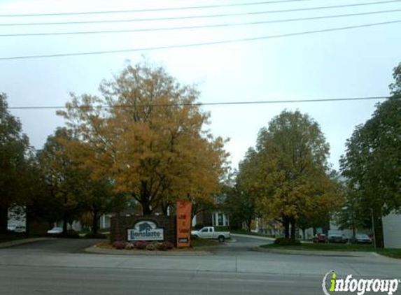 Lions Gate Apartments - Lincoln, NE