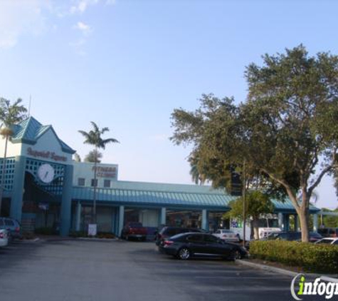 Tee Jay Thai Sushi - Fort Lauderdale, FL