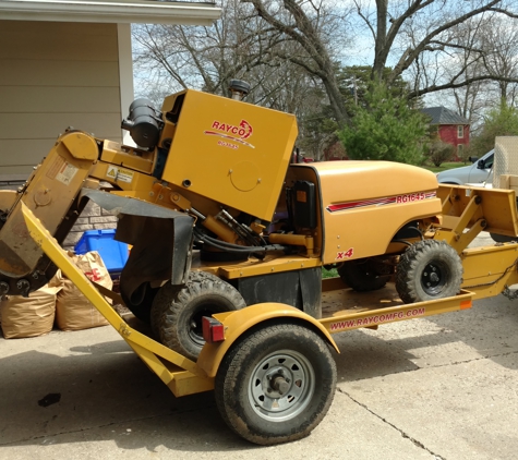 James Tree Service - Delaware, OH. Stump removal