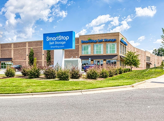 SmartStop Self Storage - Charlotte - Charlotte, NC