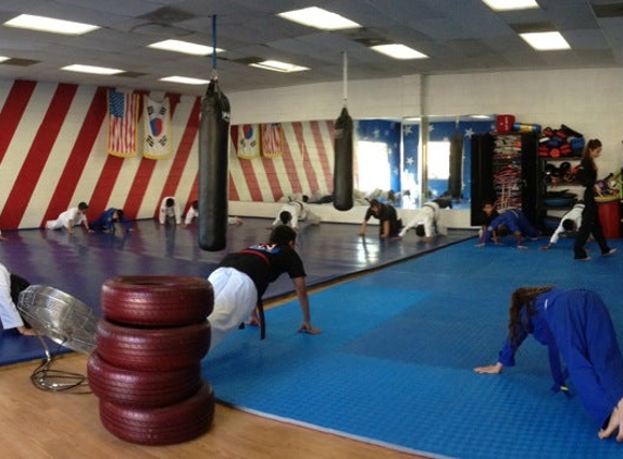 USA Tae Kwon Do Center - El Monte, CA