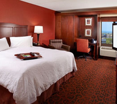 Hampton Inn Cleveland-Downtown - Cleveland, OH