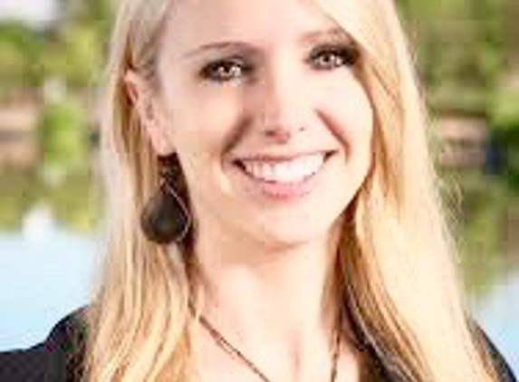 Intrepid Mental Wellness, Chelsey Lahr, Psychiatric Nurse Practitioner - Englewood, CO