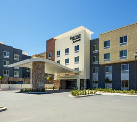 Fairfield Inn & Suites - San Marcos, CA