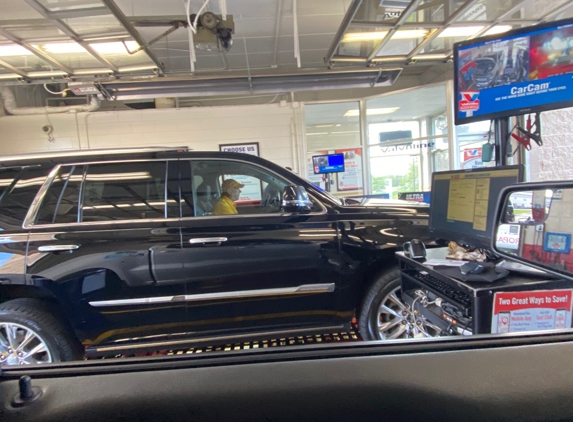 Valvoline Instant Oil Change - Chanhassen, MN