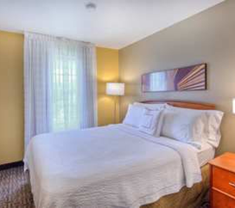 TownePlace Suites Raleigh Cary/Weston Parkway - Cary, NC