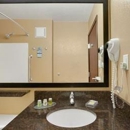 Microtel Inn & Suites by Wyndham Buda Austin South - Hotels