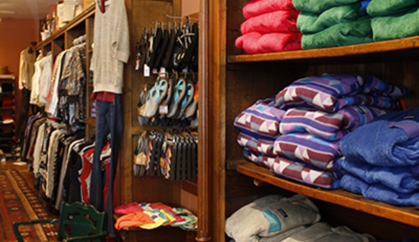 Top Notch Outfitters - Amarillo, TX. Clothing Store