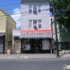 La Plaza Grocery