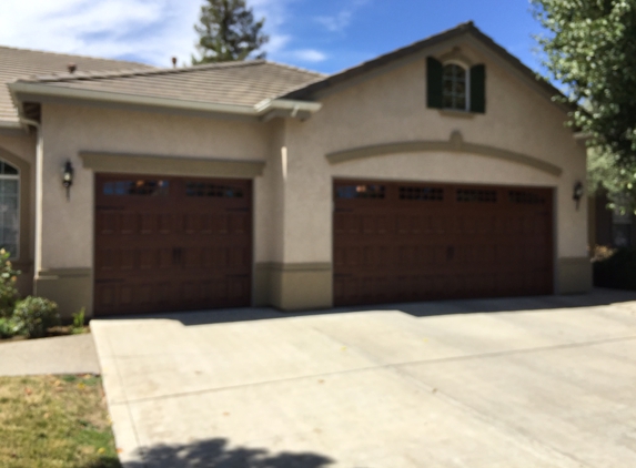 Big Valle Garage Door Inc - Clovis, CA. Wood Grain Garage Door! Love it!!