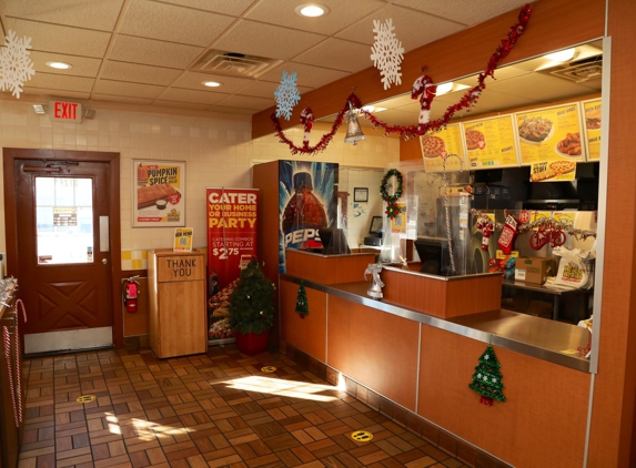 Hungry Howie's - Clinton Township, MI