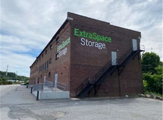 Extra Space Storage - Andover, MA