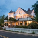 White Doe Inn - Bed & Breakfast & Inns