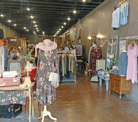 Chelsea's Boutique - Sioux Falls, SD