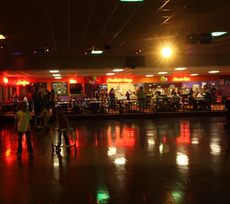 Crystal Palace Skate Center - Fort Smith, AR