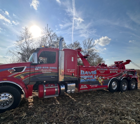 Davis Towing & Recovery Inc - Rushville, IN
