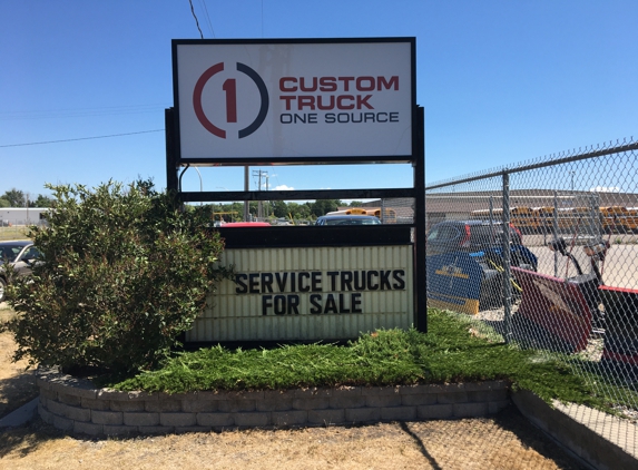 Custom Truck One Source - Fargo, ND