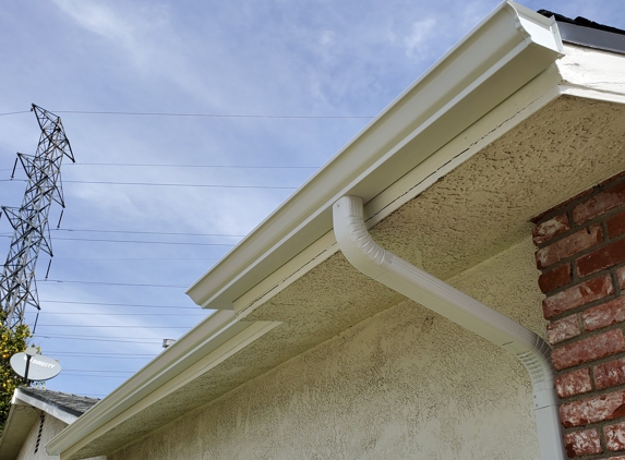 AGON Rain Gutters - North Hollywood, CA