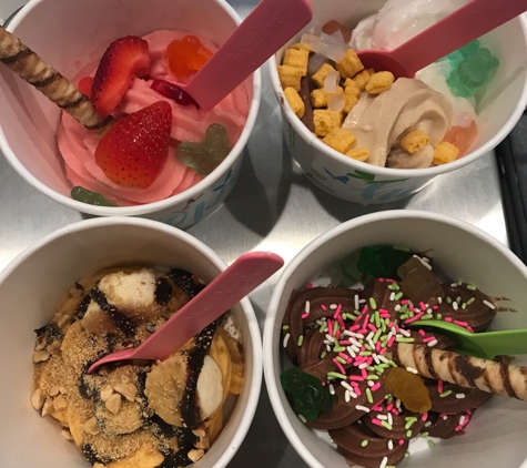 YogurtLand - Artesia, CA