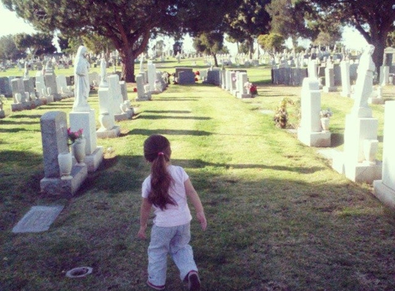 Holy Cross Catholic Cemetery - San Diego, CA