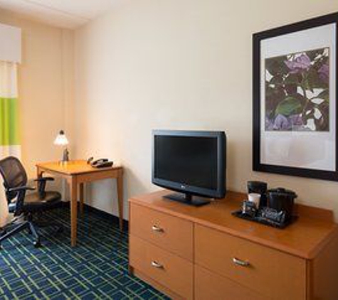 Fairfield Inn & Suites - Huntingdon, PA