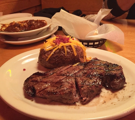 Texas Roadhouse - Miami, FL